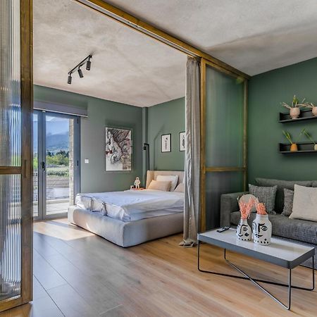 Oniropetra Boutique Hotel Karpenísion Eksteriør billede